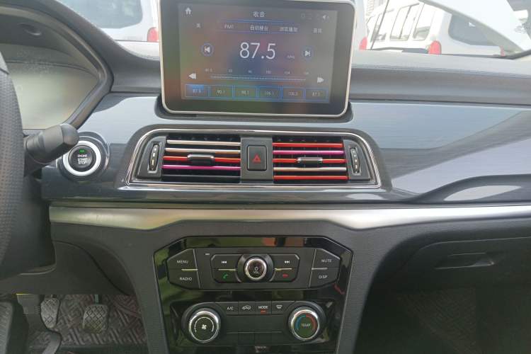 Used BAIC Weiwang M60 2017 1.5L Manual Platinum Edition