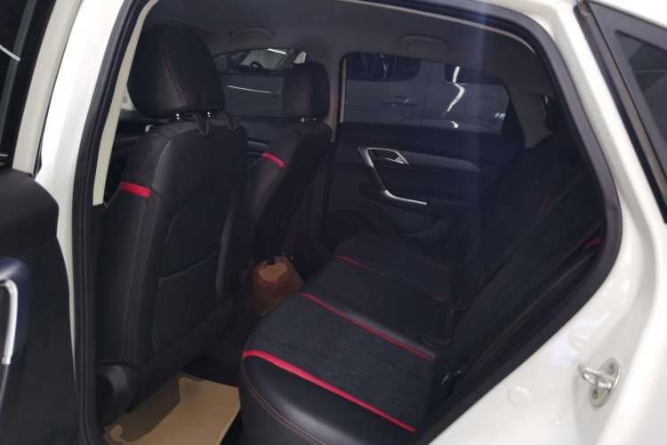 Used BAIC  2019 1.5L CVT Luxury Edition China V