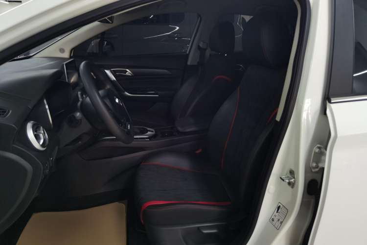 Used BAIC  2019 1.5L CVT Luxury Edition China V