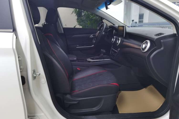 Used BAIC  2019 1.5L CVT Luxury Edition China V