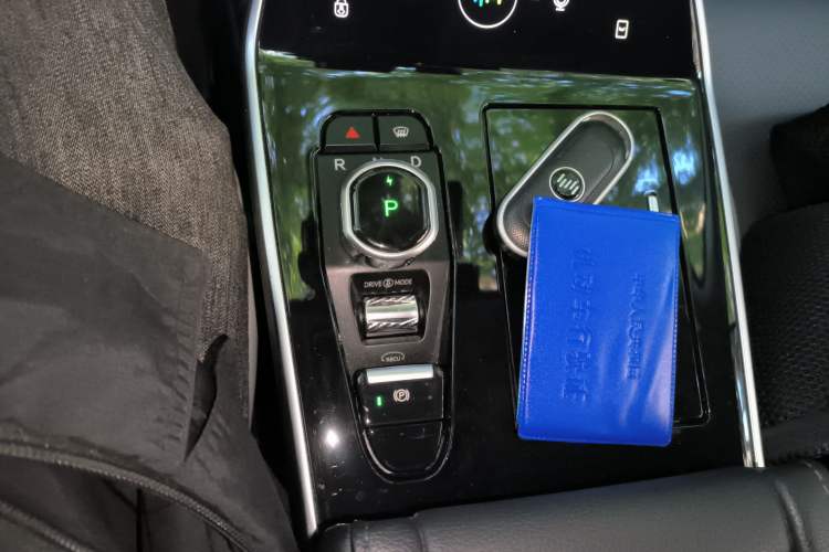 Used WM Motor EX5 2018 EX5 400 Extra Innovation Edition
