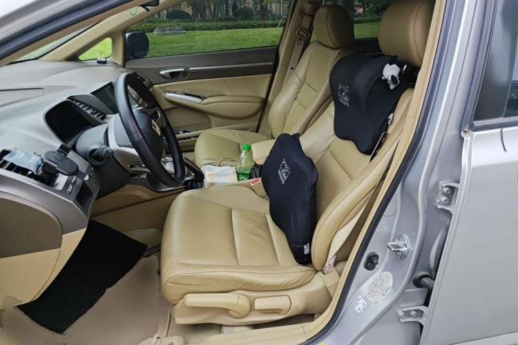Used Honda Civic 2006 1.8L Automatic Luxury Edition

