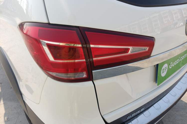 Used BAIC Weiwang M60 2017 1.5L Manual Platinum Edition