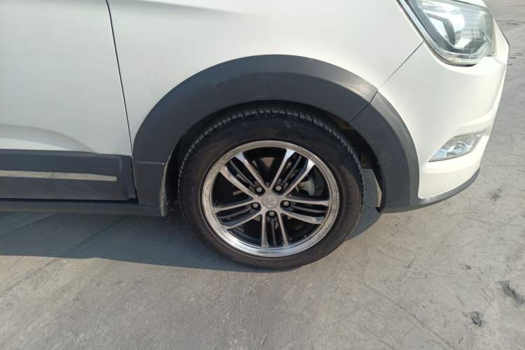 Used BAIC Weiwang M60 2017 1.5L Manual Platinum Edition