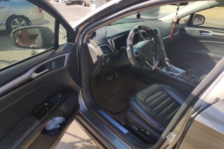 Used Ford Mondeo 2013 2.0L GTDi 200 Luxury Model
