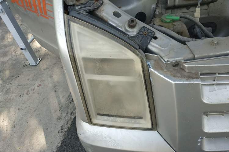 Used Dongfeng Xiaokang C37 2012 1.4L Standard Edition DK13-06