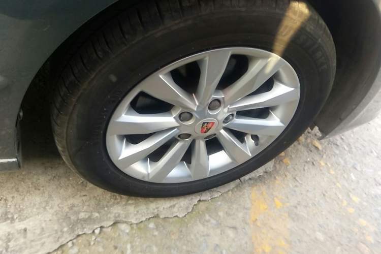 Used Roewe i6 2017 20T Automatic Internet Smart Edition