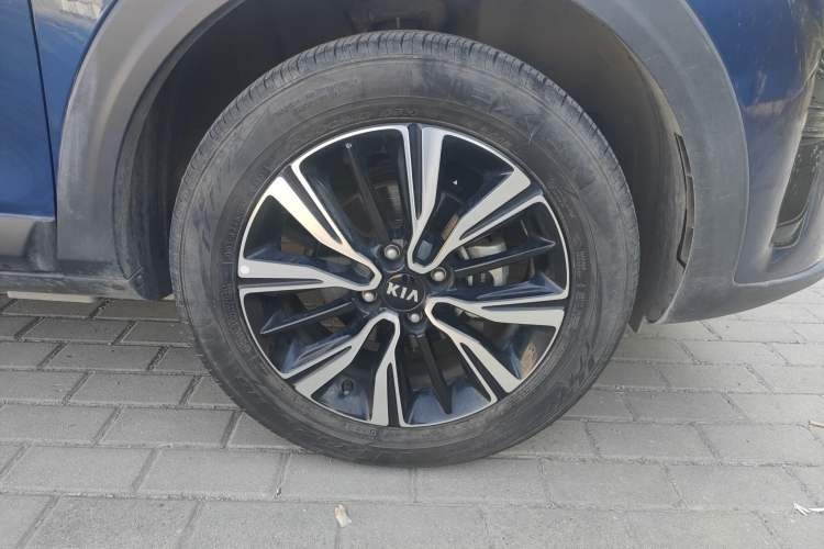 Used Kia kx1 Stonic 2019 1.4L Automatic Fun Edition China VI
