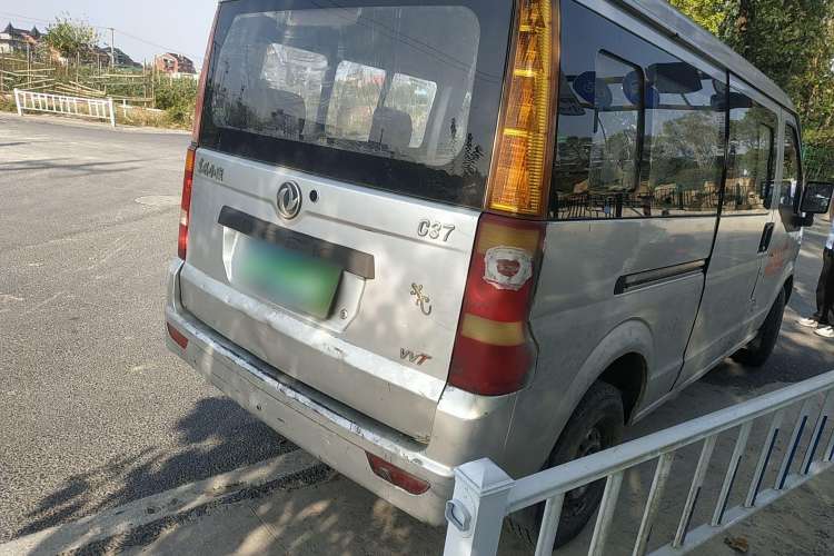 Used Dongfeng Xiaokang C37 2012 1.4L Standard Edition DK13-06