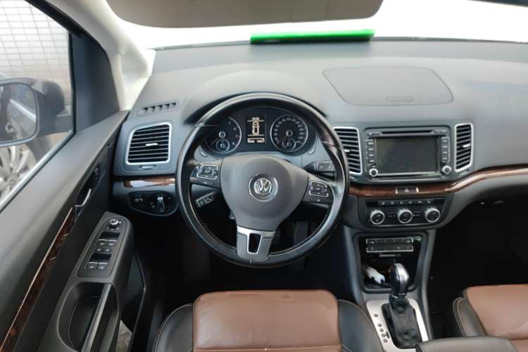 Used Volkswagen Sharan 2013 1.8TSI Comfort Model