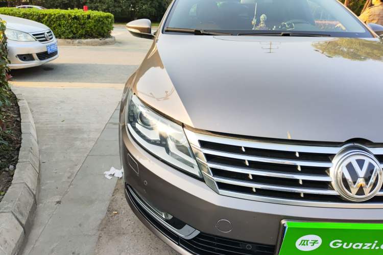 Used Volkswagen CC 2013 2.0 TSI Ultimate Model Right Front Headlight