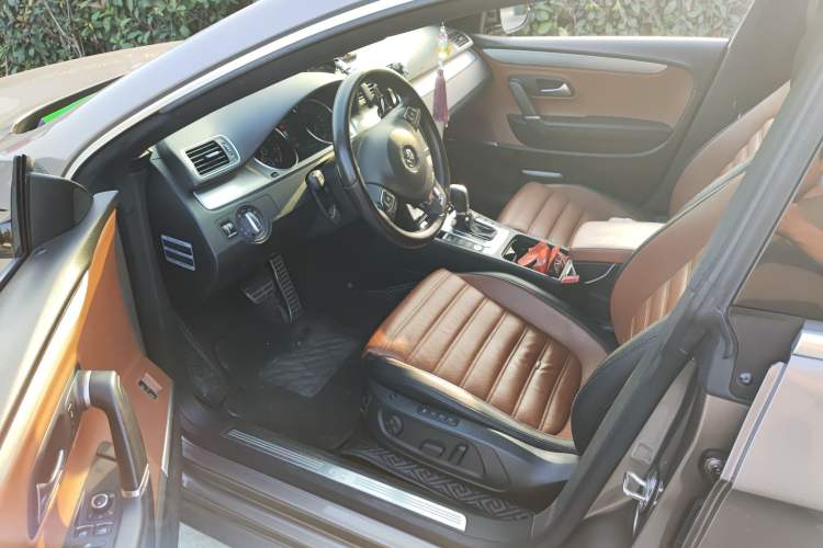 Used Volkswagen CC 2013 2.0 TSI Ultimate Model Driver Seat
