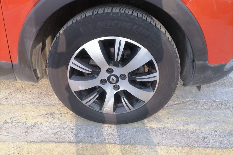 Used Renault Captur 2015 1.2T Automatic Comfort Edition
