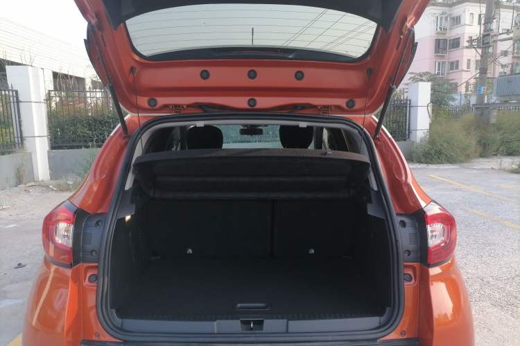 Used Renault Captur 2015 1.2T Automatic Comfort Edition
