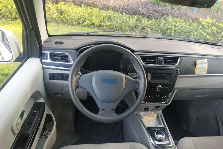 Used SRM  2021 Standard Model
