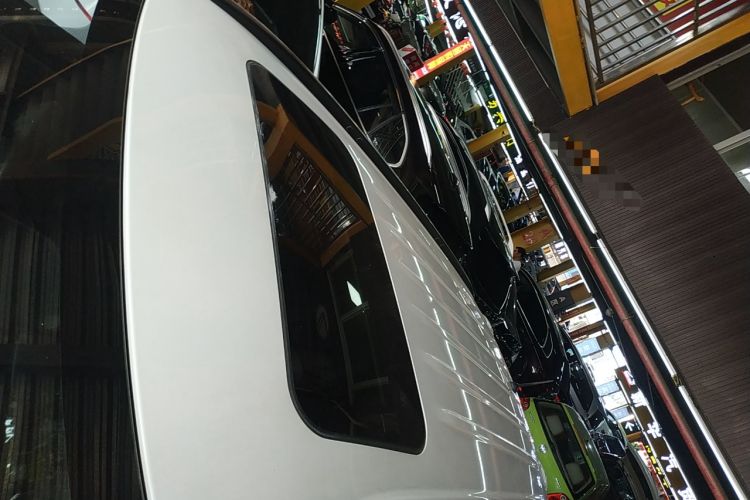 Used Mitsubishi Outlander 2013 2.4L Four-Wheel Drive Luxury Navigation Version 7 Seats
