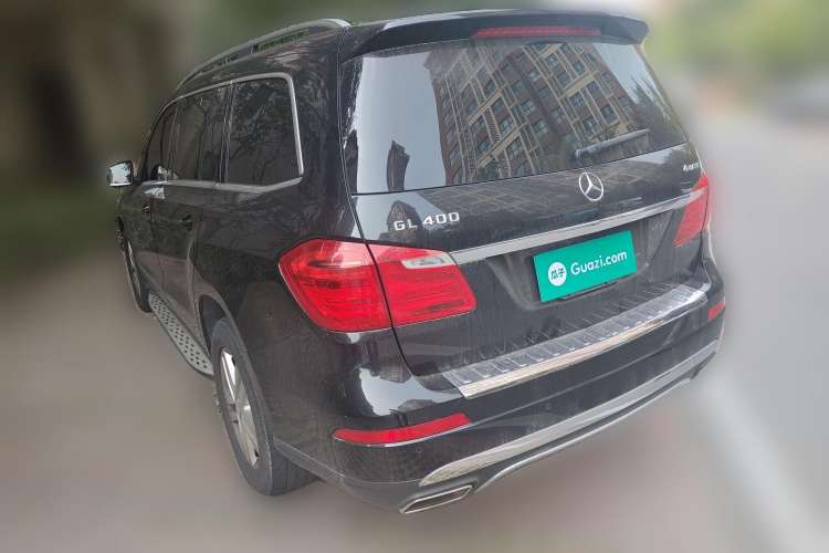 Used Mercedes-Benz GL-Class 2015 GL 400 4MATIC Dynamic Model
