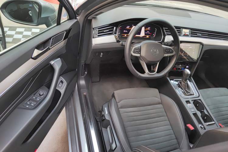 Used Volkswagen Variant 2021 2.0T Comfort Edition
