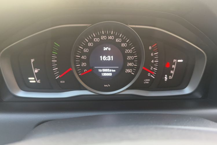Used Volvo XC60 2015 T5 Zhiyi Edition
