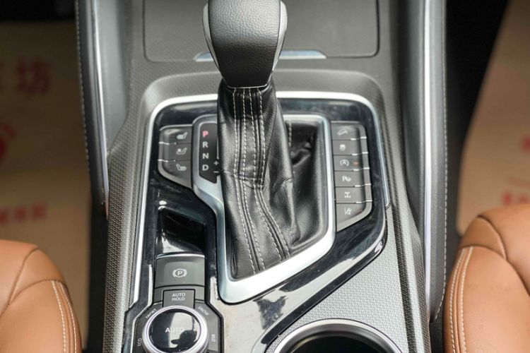 Used SAIC MAXUS D90 2017 2.0T Automatic All-Wheel Drive Polaris
