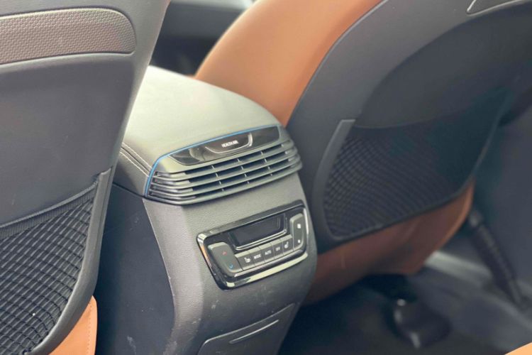 Used SAIC MAXUS D90 2017 2.0T Automatic All-Wheel Drive Polaris
