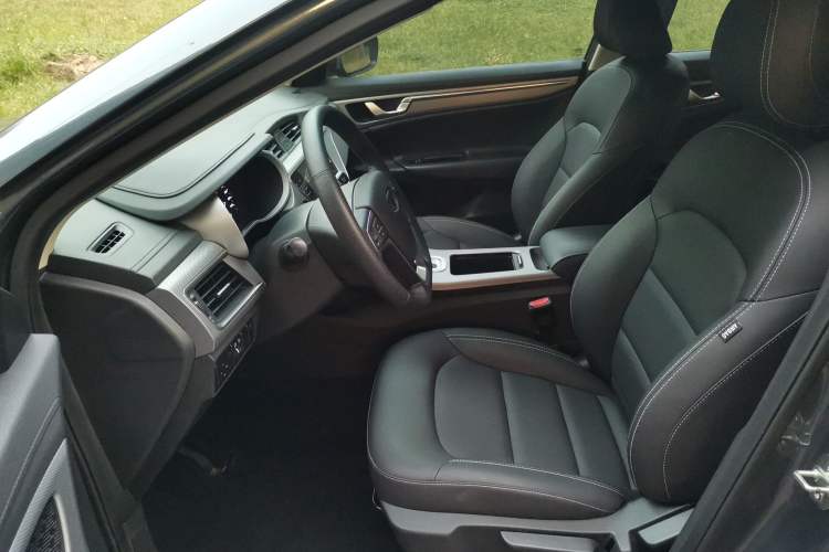 Used Geely Auto Emgrand GL 2018 1.4T DCT Elite Smart Connectivity Version
