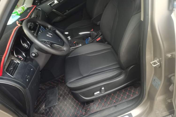 Used Zotye T600 2016 1.5T Manual Luxury Edition Left Front Seat