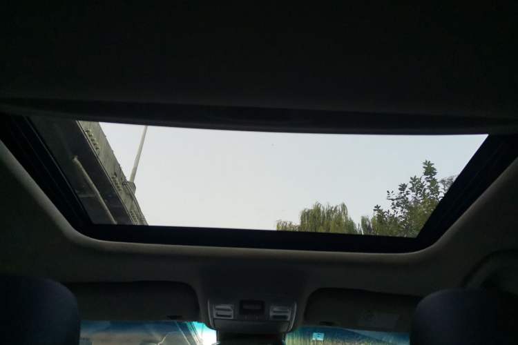 Used Geely Auto Emgrand GL 2018 1.4T DCT Elite Smart Connectivity Version
