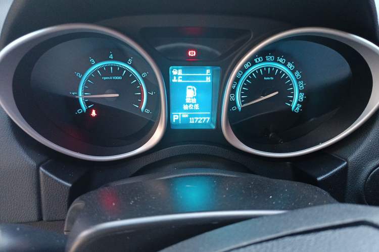 Used GAC Trumpchi GS5 2014 1.8T Automatic Two-Wheel Drive Supreme Edition Odometer Close Up