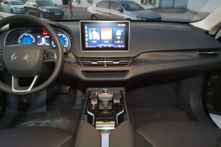 Used Hongqi E-QM5 2021 Charging Version Flagship Edition
