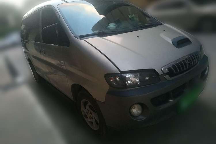 Used JAC Refine 2011 2.8T Shuttle Diesel Standard Version HFC4DA1-2B1
