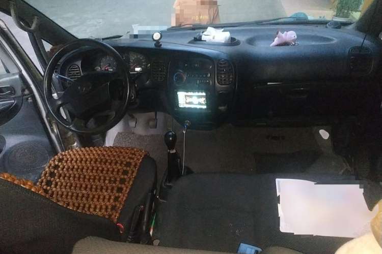 Used JAC Refine 2011 2.8T Shuttle Diesel Standard Version HFC4DA1-2B1
