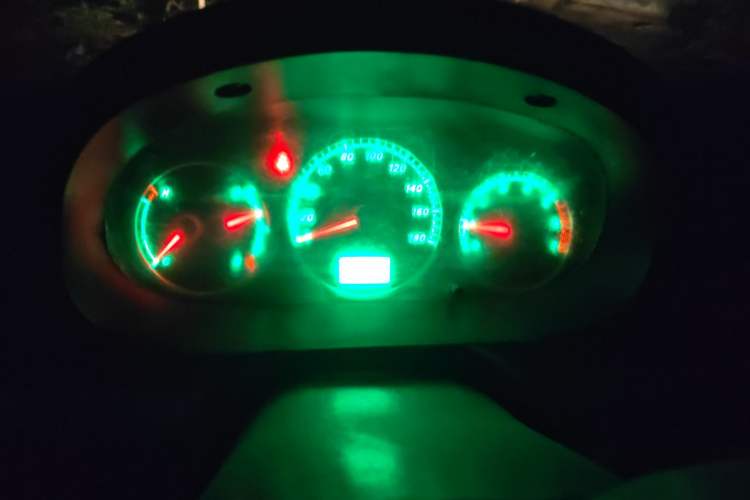 Used Foton Scenic 2014 2.5T Express Classic Short-Wheelbase Low-Roof 4J25TC
