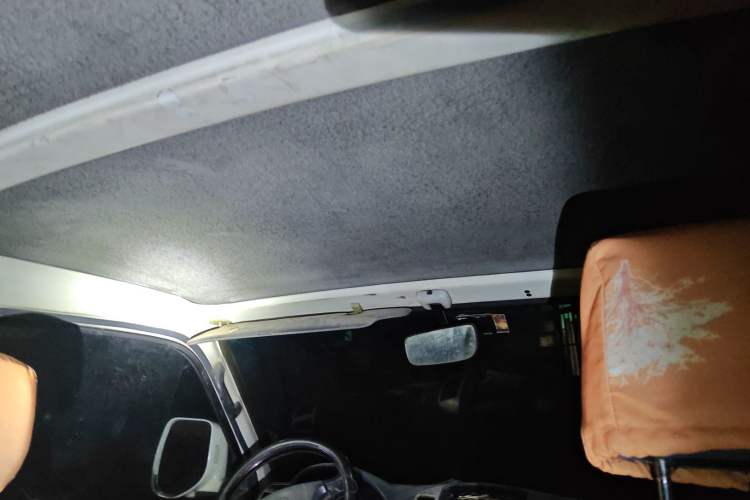 Used Foton Scenic 2014 2.5T Express Classic Short-Wheelbase Low-Roof 4J25TC
