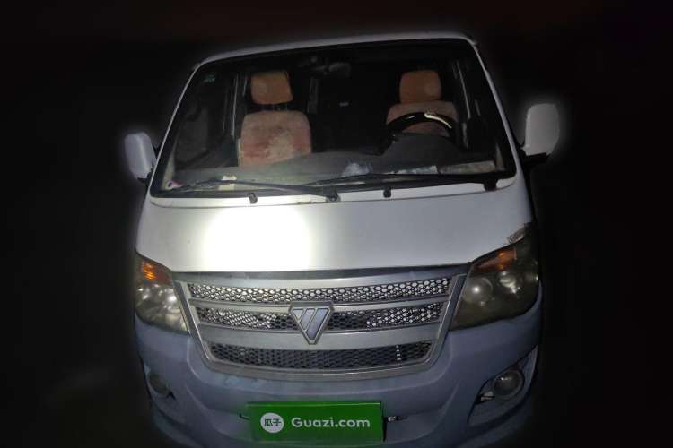 Used Foton Scenic 2014 2.5T Express Classic Short-Wheelbase Low-Roof 4J25TC
