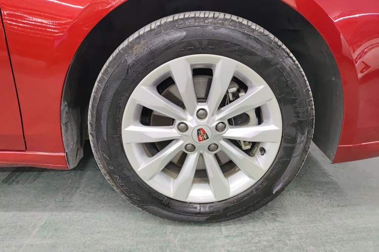 Used Roewe i6 New Energy 2017 45T Hybrid Connect & Smart Enjoyment Edition
