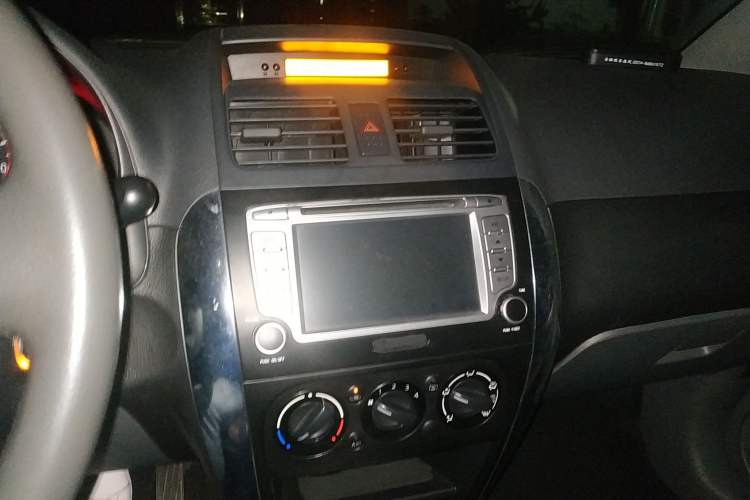 Used Suzuki SX4 2010 Hatchback 1.6L Manual Champion Limited Edition