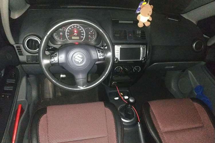 Used Suzuki SX4 2010 Hatchback 1.6L Manual Champion Limited Edition