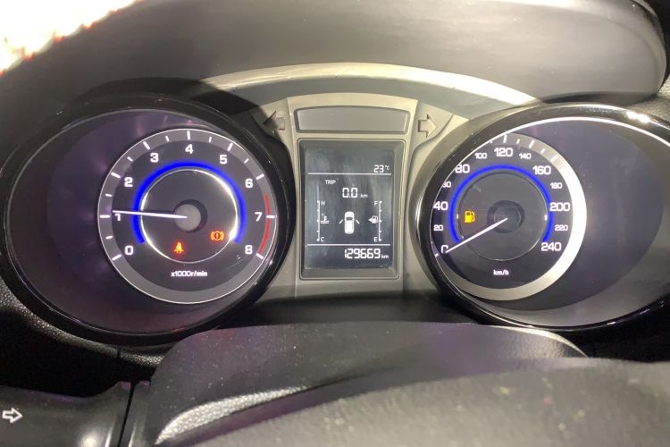 Used Changan CS15 2016 1.5L Manual Luxury Edition
