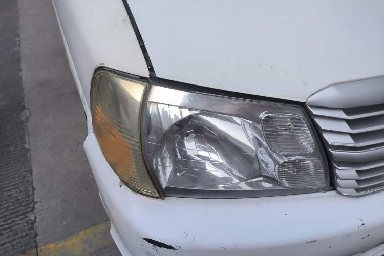 Used Jinbei Express 2018 2.0L Standard Version V19