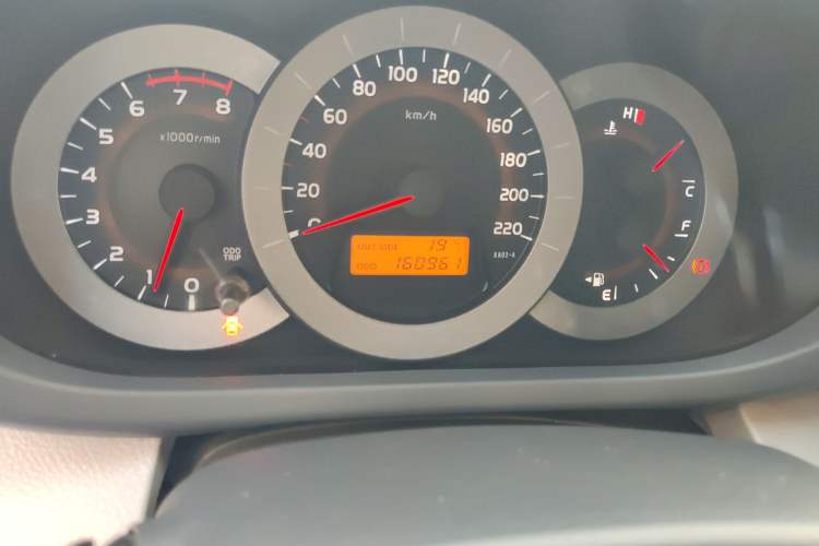 Used Toyota RAV4 2009 2.0L Manual Luxury Edition
