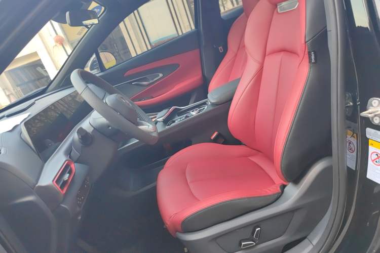 Used Changan UNI-T 2020 1.5T Prestige Version
