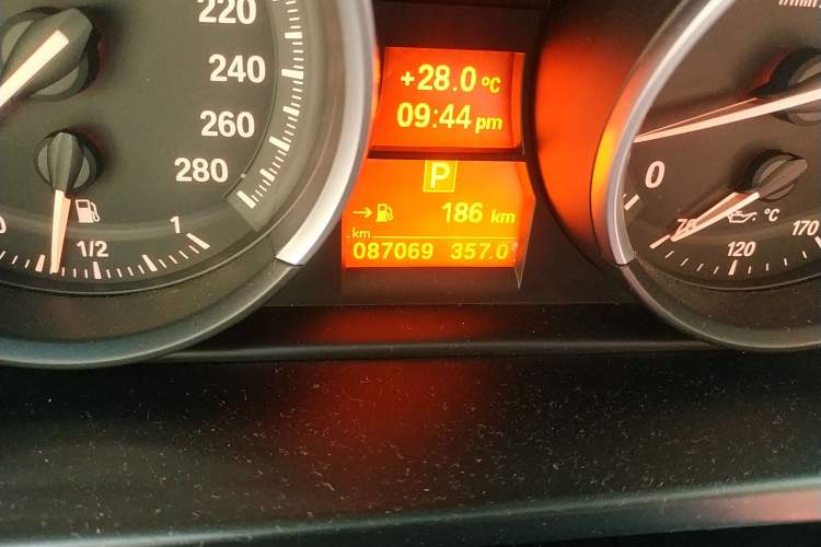 Used BMW Z4 2012 sDrive20i Luxury Model