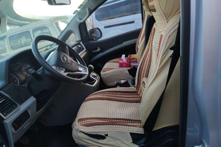 Used JAC M4 2017 1.9T Diesel Manual Luxury Model
