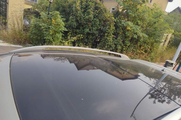 Used Renault Koleos 2013 2.5L Two-Wheel Drive Luxury Navigation Edition