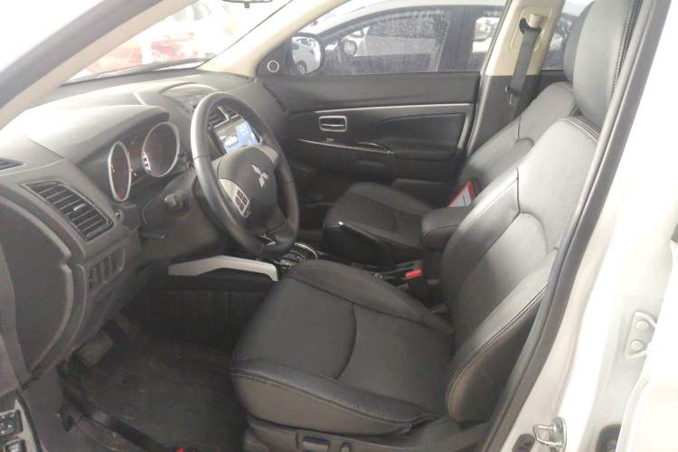 Used Mitsubishi ASX 2018 2.0L CVT Two-Wheel Drive Deluxe Edition