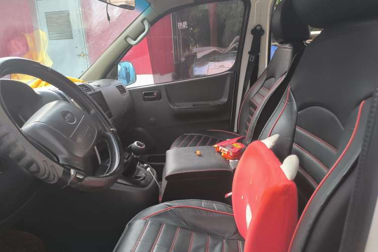 Used Jinbei Express 2018 2.0L Standard Version V19