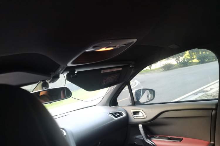 Used DS 4 2012 1.6T Elegant Edition