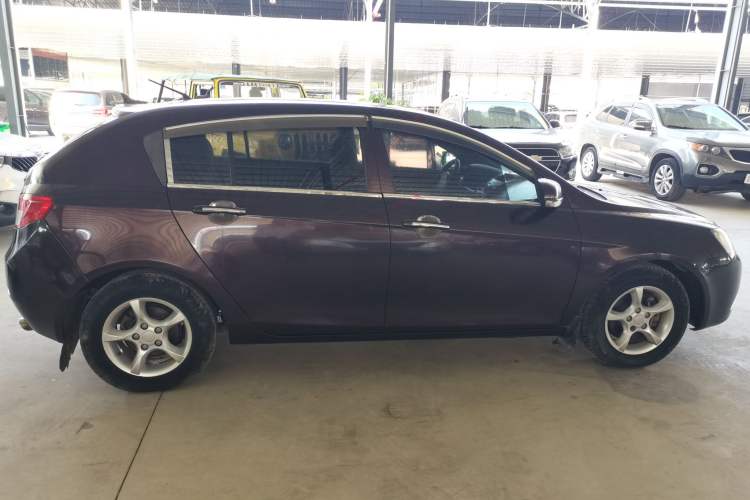Used Geely Auto Classic Emgrand 2013 Hatchback 1.5L Manual Entry-Level Model