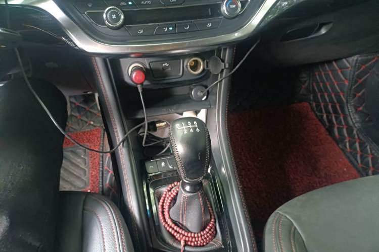 Used JAC Refine S3 2017 1.5L Manual Luxury Smart Model Gear Lever